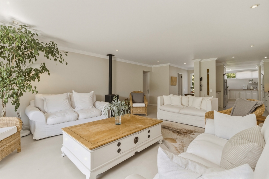 4 Bedroom Property for Sale in Erinvale Golf Estate Western Cape